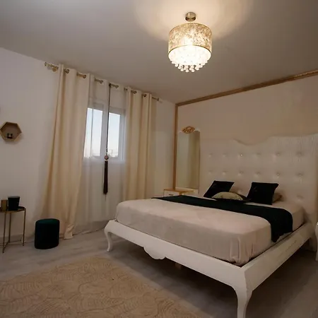 Maison De Vacances A Paris 別荘 パライユ・ヴィエイユ・ポスト